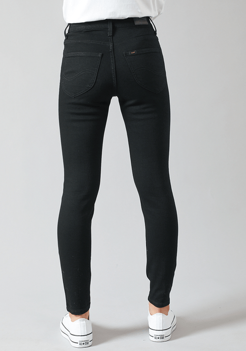 Jeans Mujer Tiro Alto Scarlett High Skinny Fit Black Resin