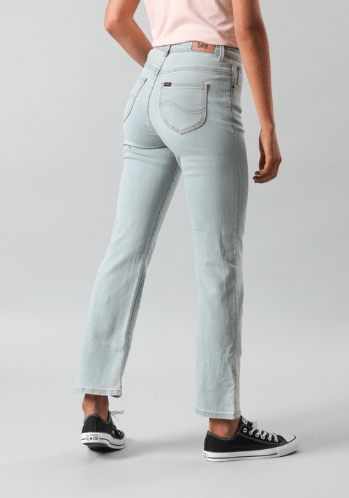 Jeans Mujer Tiro Alto Breese Flare Fit Light Lou