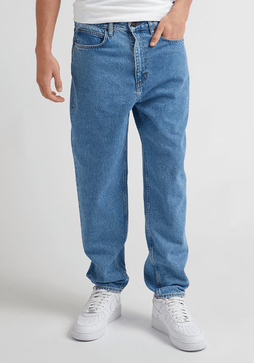 Jeans Hombre Tiro Alto Easton Regular Straight Fit Stone Free