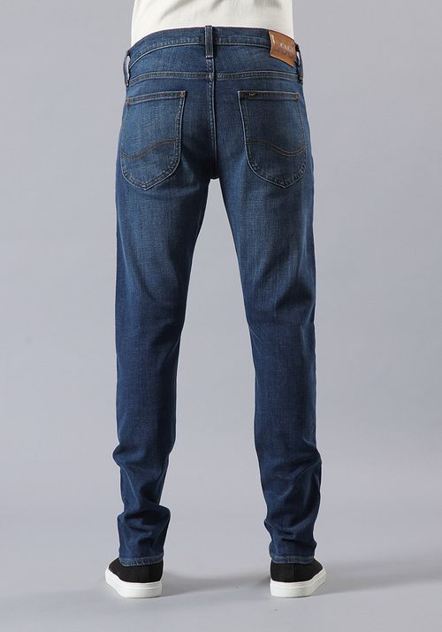 Jeans Hombre Luke Slim Tapered Fit Dark Washed
